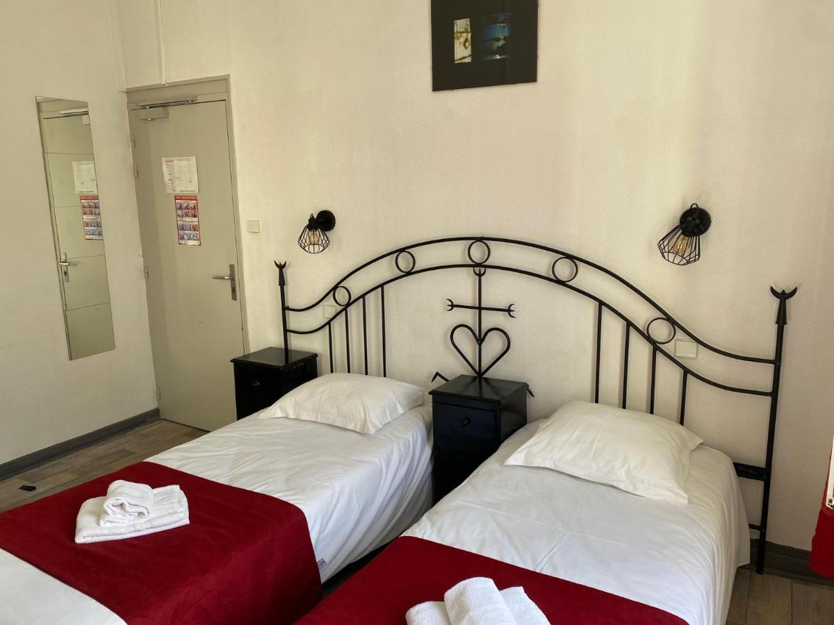 Hotel De La Source 2*